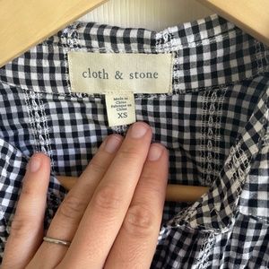 Cloth & Stone Gingham Short Sleeve Blouse XS